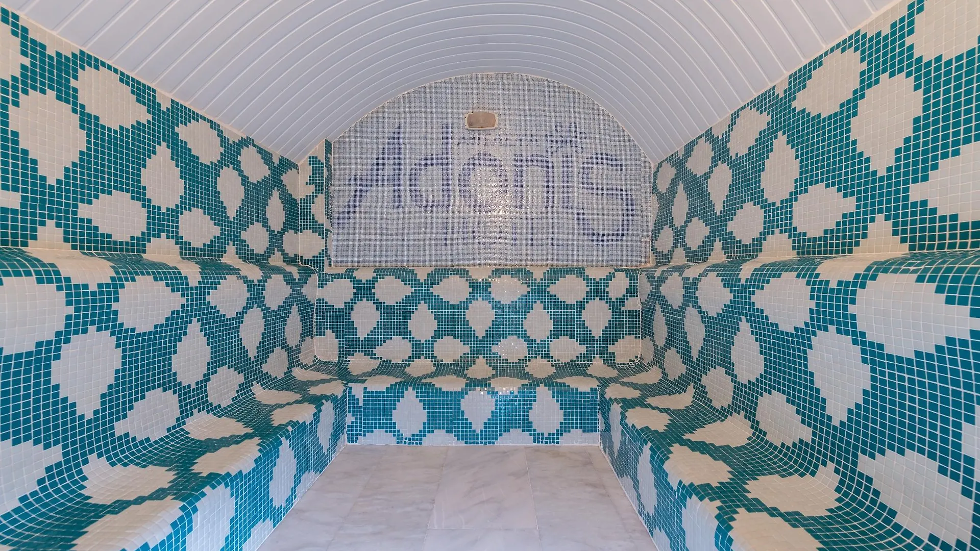 אנטליה Adonis Hotel