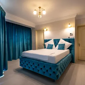 Casa Fiori 3*, Bucureşti România