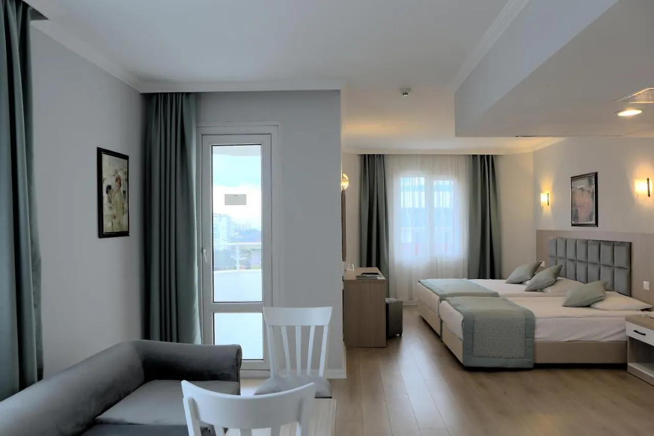 Adonis Hotel Antalya 4*,